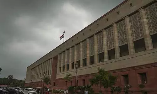 थिरुपरनकुंद्रम मुद्दा: DMK ने संसद में चर्चा के लिए नोटिस दिया थिरुपरनकुंद्रम मुद्दा: DMK ने संसद में चर्चा के लिए नोटिस दिया