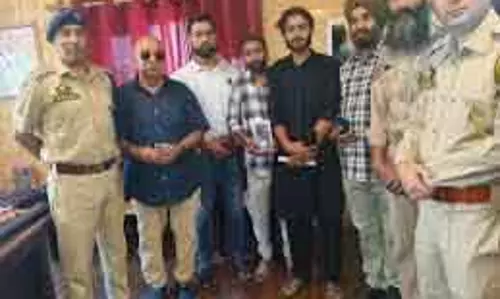साइबर पुलिस ने Budgam में ऑनलाइन धोखाधड़ी को नाकाम किया।