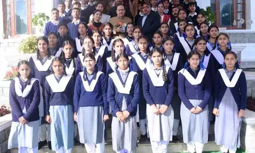 Himachal: भटियात के सरकारी स्कूल के विद्यार्थियों ने देखी विधानसभा की कार्यवाही Himachal: भटियात के सरकारी स्कूल के विद्यार्थियों ने देखी विधानसभा की कार्यवाही