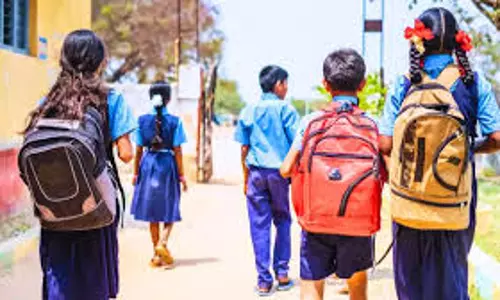 Bhopal: मध्यप्रदेश में स्कूलों की दिसंबर छुट्टियों का नोटिफिकेशन जारी Bhopal: मध्यप्रदेश में स्कूलों की दिसंबर छुट्टियों का नोटिफिकेशन जारी