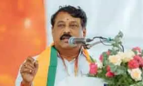 Thiruparankundram दीपम विवाद: नैनार नागेंद्रन समेत 113 के खिलाफ केस दर्ज Thiruparankundram दीपम विवाद: नैनार नागेंद्रन समेत 113 के खिलाफ केस दर्ज