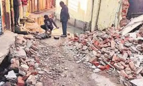 Bareilly: जल निकासी और पेयजल आपूर्ति प्रभावित, बुलडोजर कार्रवाई से परेशानी