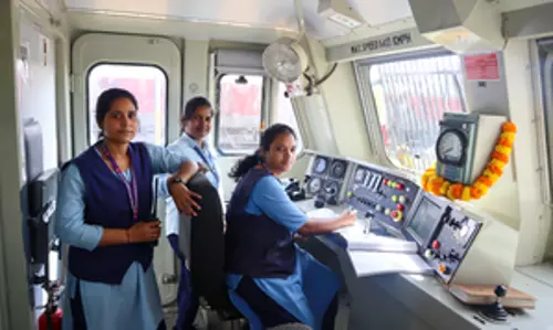रेलवे में भर्ती में बढ़ोतरी, मंत्री ने बताया पिछले दशक का आंकड़ा