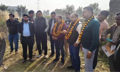रंधावा ने चोवाधी में NCAP के तहत 75 लाख रुपये के विकास कार्यों का उद्घाटन किया रंधावा ने चोवाधी में NCAP के तहत 75 लाख रुपये के विकास कार्यों का उद्घाटन किया
