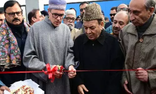 CM ने बडगाम में 75 करोड़ रुपये की परियोजनाओं का उद्घाटन किया
