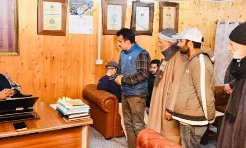 Rana ने कई प्रतिनिधिमंडलों से मुलाकात की, जनता की चिंताओं पर तुरंत कार्रवाई की Rana ने कई प्रतिनिधिमंडलों से मुलाकात की, जनता की चिंताओं पर तुरंत कार्रवाई की