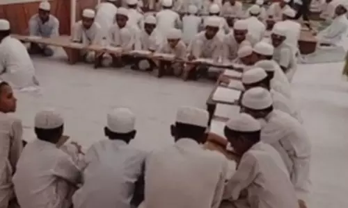 Pakistan में मदरसों पर कट्टरपंथ और मिलिटेंसी को बढ़ावा देने का आरोप Pakistan में मदरसों पर कट्टरपंथ और मिलिटेंसी को बढ़ावा देने का आरोप