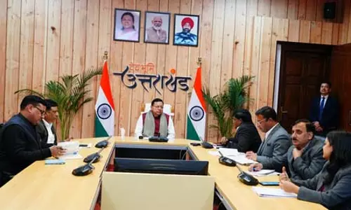 सीएम धामी का सख्त आदेश, महीने की 5 तारीख तक खाते में भेजी जाए पेंशन सीएम धामी का सख्त आदेश, महीने की 5 तारीख तक खाते में भेजी जाए पेंशन