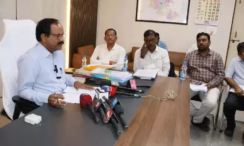 Ration rice से लदी लॉरी सिने पक्की से गायब हो गई Ration rice से लदी लॉरी सिने पक्की से गायब हो गई
