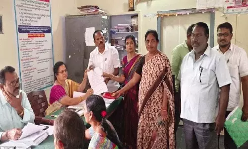 BRS उम्मीदवारों को भारी बहुमत से जिताना चाहिए: बनोथ मंजुला मदनलाल