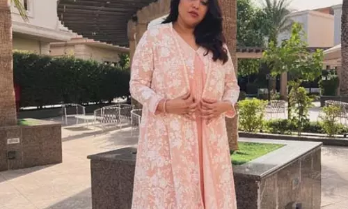 स्वरा भास्कर के पति फहाद अहमद ने की अस्पताल में भर्ती पिता के स्वस्थ होने की कामना स्वरा भास्कर के पति फहाद अहमद ने की अस्पताल में भर्ती पिता के स्वस्थ होने की कामना