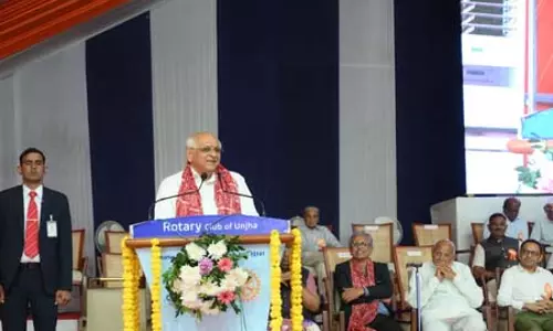 गुजरात के मुख्यमंत्री ने ऊंझा में मल्टी-स्पेशियलिटी अस्पताल की आधारशिला रखी गुजरात के मुख्यमंत्री ने ऊंझा में मल्टी-स्पेशियलिटी अस्पताल की आधारशिला रखी