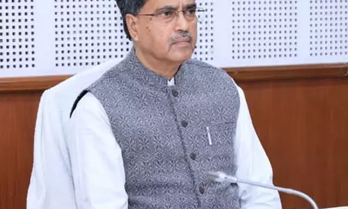 त्रिपुरा के मुख्यमंत्री साहा ने स्थानीय कच्चे माल से उद्योग बढ़ाने पर दिया जोर