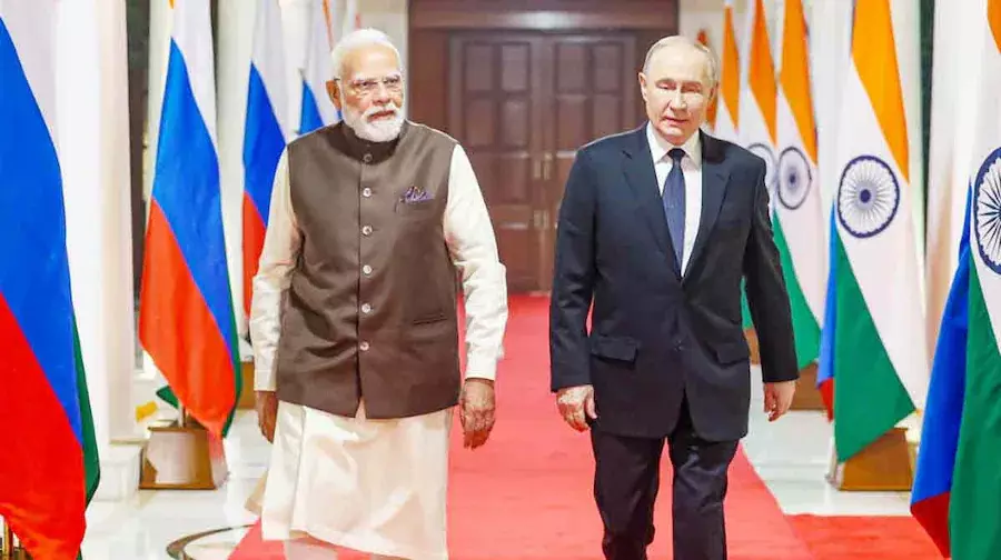 पुतिन और पीएम मोदी आज 23वें भारत-रूस शिखर सम्मेलन में लेंगे हिस्सा पुतिन और पीएम मोदी आज 23वें भारत-रूस शिखर सम्मेलन में लेंगे हिस्सा