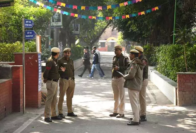 NIA ने Gurugram क्लब बम धमाका मामले में 3 के खिलाफ चार्जशीट दायर की NIA ने Gurugram क्लब बम धमाका मामले में 3 के खिलाफ चार्जशीट दायर की