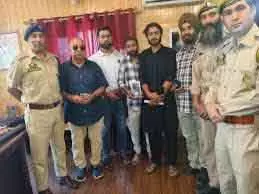 साइबर पुलिस ने Budgam में ऑनलाइन धोखाधड़ी को नाकाम किया। साइबर पुलिस ने Budgam में ऑनलाइन धोखाधड़ी को नाकाम किया।