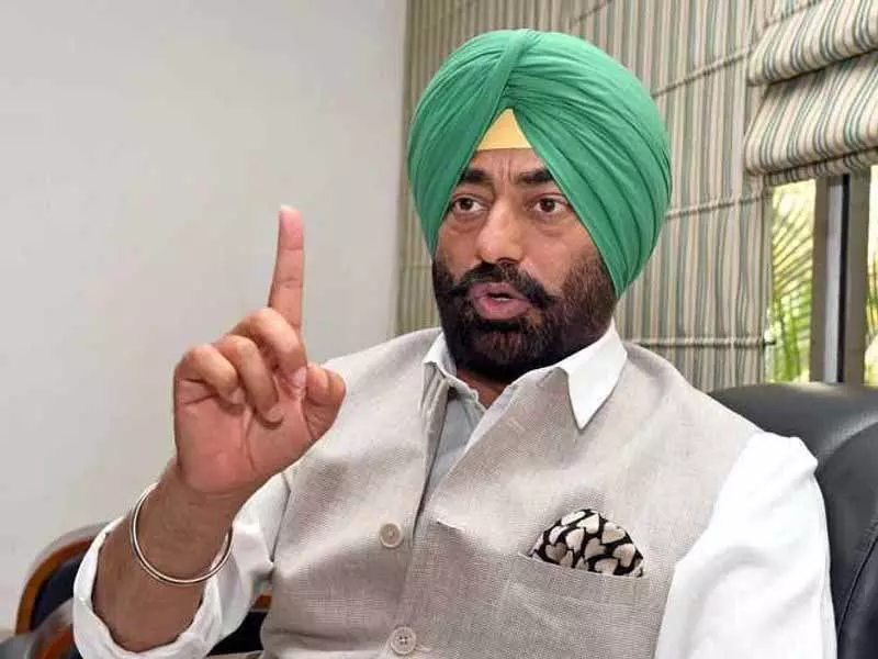 Khaira ने स्थानीय निकाय चुनावों से पहले भोलाथ में पुलिस के गलत इस्तेमाल का आरोप लगाया Khaira ने स्थानीय निकाय चुनावों से पहले भोलाथ में पुलिस के गलत इस्तेमाल का आरोप लगाया