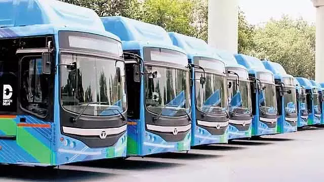 लास्ट-माइल कनेक्टिविटी के लिए Delhi के बस रूटों में बदलाव लास्ट-माइल कनेक्टिविटी के लिए Delhi के बस रूटों में बदलाव