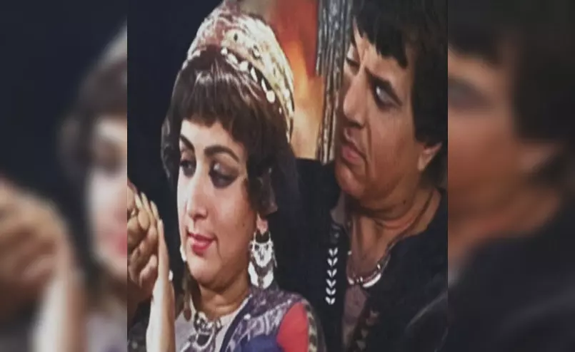 धर्मेंद्र की वो सुपरहिट फिल्म, जिसको बनाने में था रूस का बड़ा हाथ धर्मेंद्र की वो सुपरहिट फिल्म, जिसको बनाने में था रूस का बड़ा हाथ