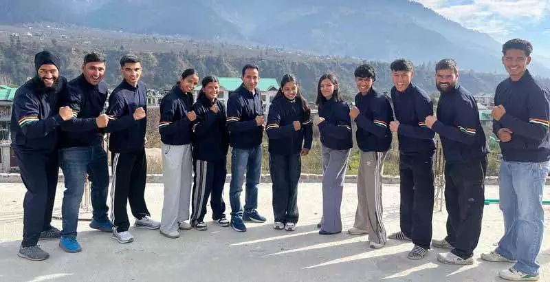 Manali से इटली तक, को-एड टीम धूम मचाने के लिए तैयार Manali से इटली तक, को-एड टीम धूम मचाने के लिए तैयार