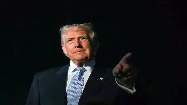 ट्रम्प के immigration पर सख्त रुख के कारण US ट्रैवल बैन 30 से ज़्यादा देशों तक बढ़ सकता है ट्रम्प के immigration पर सख्त रुख के कारण US ट्रैवल बैन 30 से ज़्यादा देशों तक बढ़ सकता है