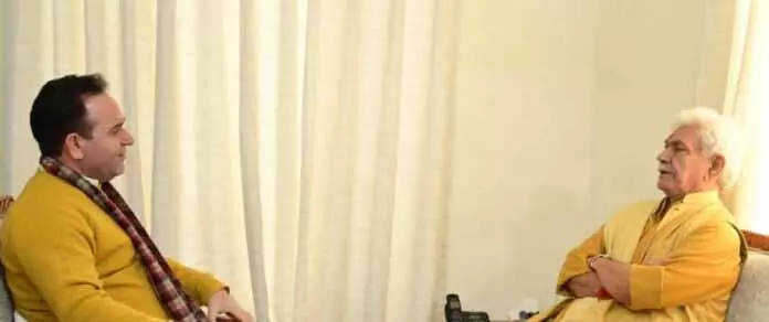 सुनील ने LG से मुलाकात की, प्रतियोगी परीक्षाओं में उम्र में छूट की मांग उठाई सुनील ने LG से मुलाकात की, प्रतियोगी परीक्षाओं में उम्र में छूट की मांग उठाई