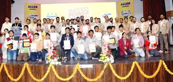 Alan ने टैलेन्टेक्स और स्टार नेक्स्ट में सफल होने वालों को सम्मानित किया Alan ने टैलेन्टेक्स और स्टार नेक्स्ट में सफल होने वालों को सम्मानित किया