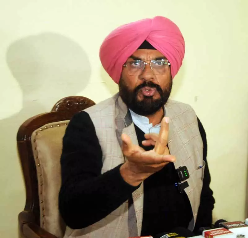 मजीठिया की ज़मानत अर्ज़ी खारिज़ होना शिरोमणि अकाली दल के लिए बड़ा झटका: Dhaliwal मजीठिया की ज़मानत अर्ज़ी खारिज़ होना शिरोमणि अकाली दल के लिए बड़ा झटका: Dhaliwal