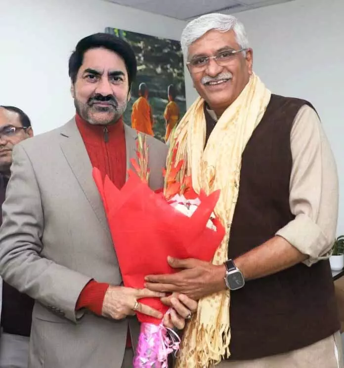 Balwant Thakur ने केंद्रीय मंत्री के साथ सांस्कृतिक पुनरुद्धार पर चर्चा की Balwant Thakur ने केंद्रीय मंत्री के साथ सांस्कृतिक पुनरुद्धार पर चर्चा की