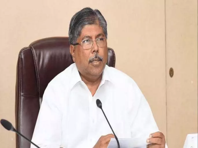 राज्य में नगर पालिका चुनाव पहले होंगे - Chandrakant Patil राज्य में नगर पालिका चुनाव पहले होंगे - Chandrakant Patil
