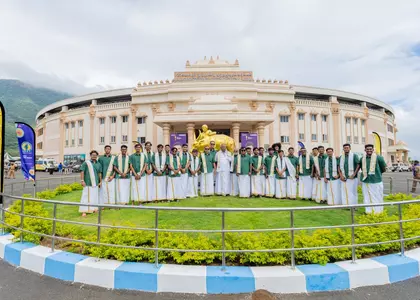 Tamil Nadu की जल्लीकट्टू परंपरा ने खींचा विदेशी खिलाड़ियों का ध्यान Tamil Nadu की जल्लीकट्टू परंपरा ने खींचा विदेशी खिलाड़ियों का ध्यान