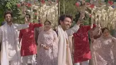 Kartik Aaryan ने बहन की शादी में दिखाया इमोशनल भाई वाला साइड Kartik Aaryan ने बहन की शादी में दिखाया इमोशनल भाई वाला साइड
