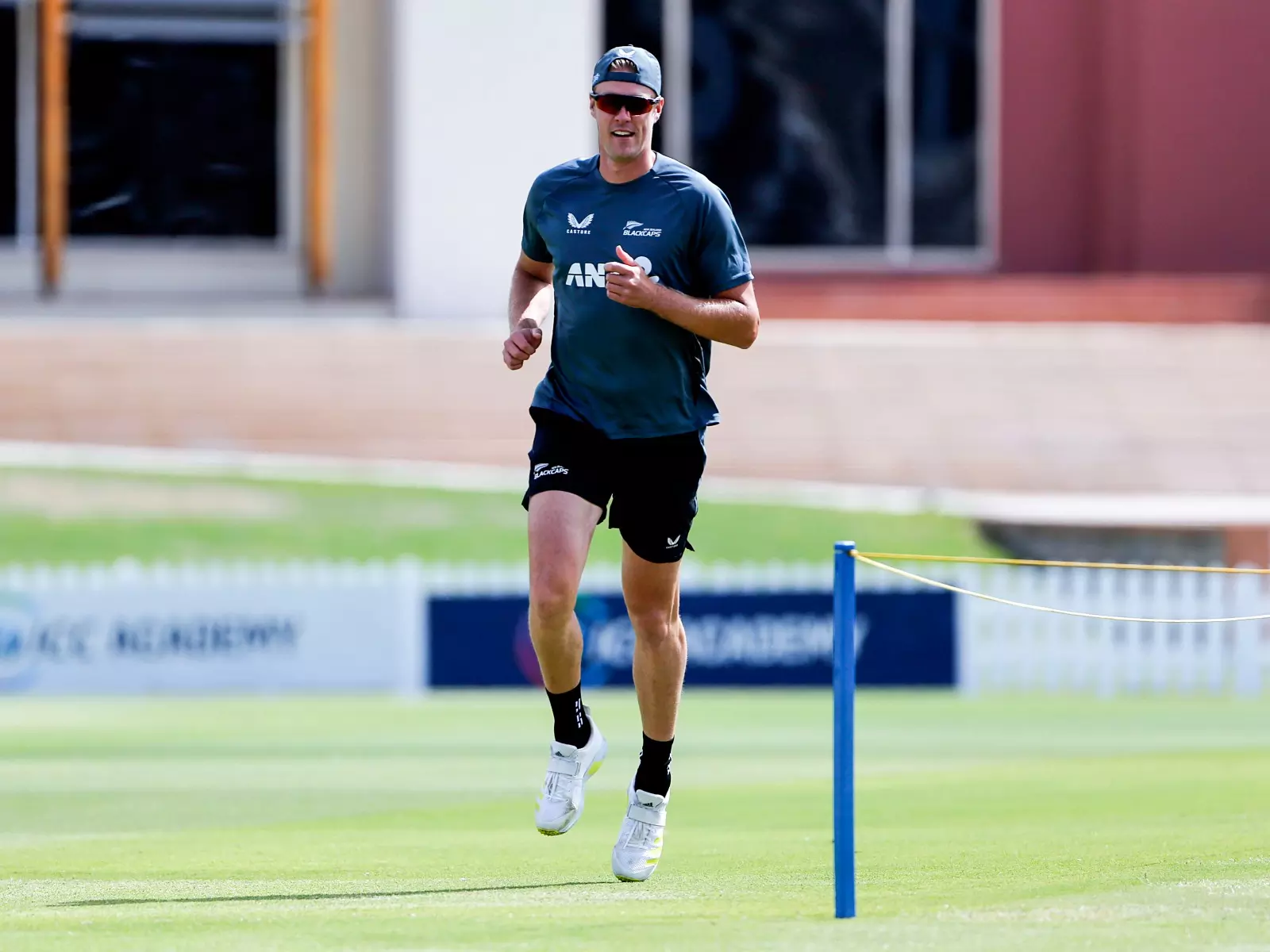 New Zealand के तेज गेंदबाज काइल जैमीसन की प्लंकेट शील्ड में वापसी New Zealand के तेज गेंदबाज काइल जैमीसन की प्लंकेट शील्ड में वापसी
