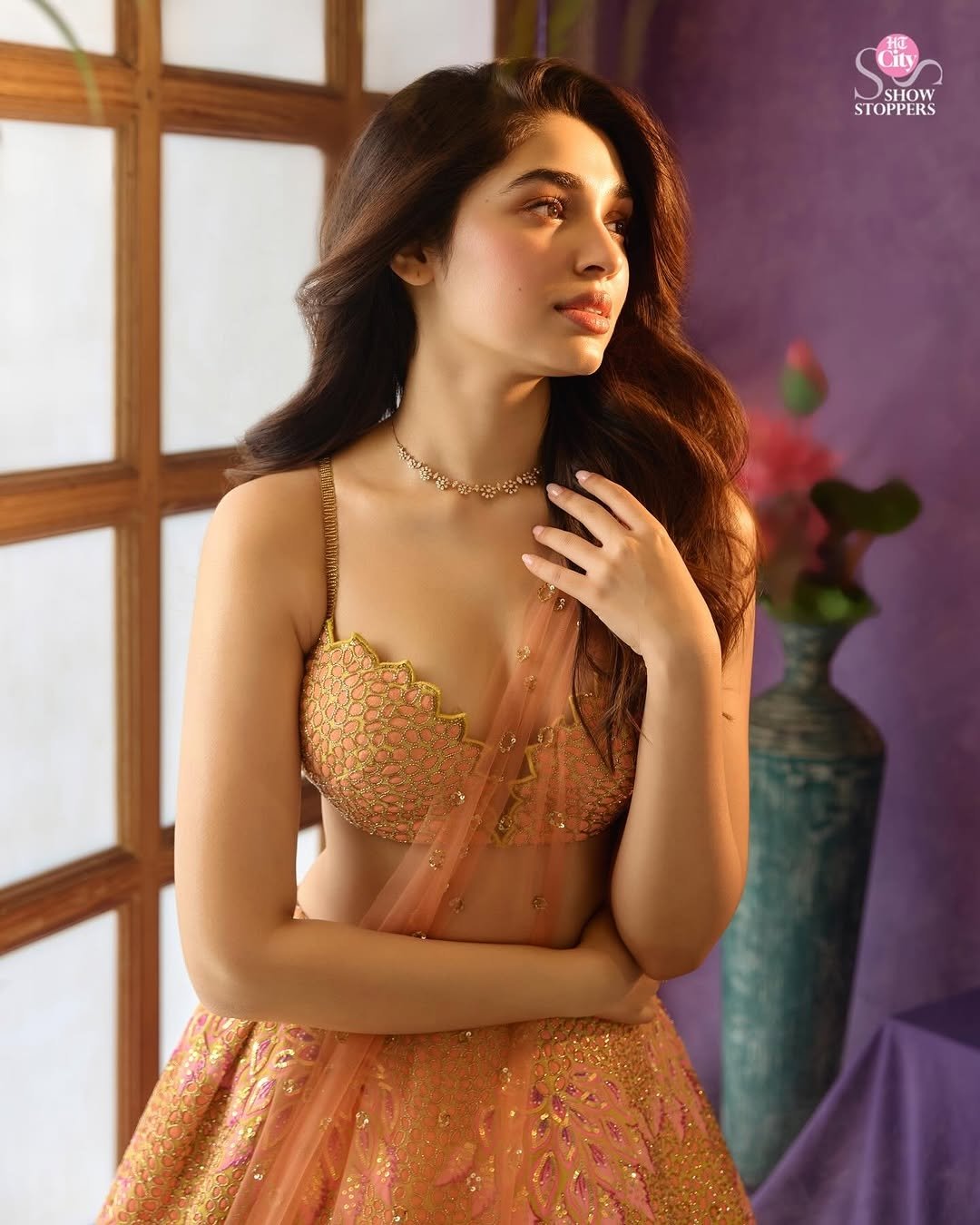 कृति शेट्टी ने फ्लॉन्ट किया फिगर