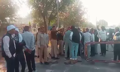 नर्सिंग छात्रा के साथ रेप फिर हत्या, दरिंदा हवालात में नर्सिंग छात्रा के साथ रेप फिर हत्या, दरिंदा हवालात में