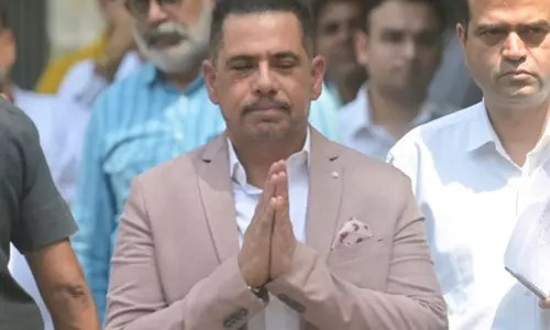 रॉबर्ट वाड्रा के खिलाफ मनी लॉन्ड्रिंग की शिकायत पर आज दिल्ली की अदालत करेगी सुनवाई रॉबर्ट वाड्रा के खिलाफ मनी लॉन्ड्रिंग की शिकायत पर आज दिल्ली की अदालत करेगी सुनवाई
