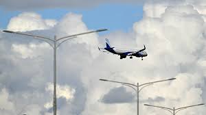 Amritsar airport पर अफरा-तफरी मच गई क्योंकि इंडिगो की 22 फ्लाइट्स कैंसिल हो गईं