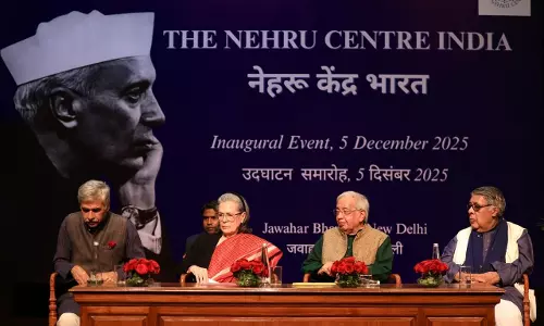 Sonia Gandhi: नेहरू को बदनाम करने, उन्हें मिटाने की जानबूझकर कोशिश