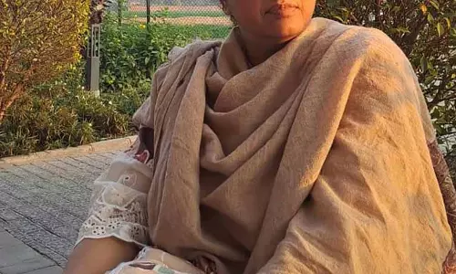 Jalandhar: टीचर को किताबों और लेखकों के करीब रहने के लिए लैंग्वेज डिपार्टमेंट में नई राह मिली Jalandhar: टीचर को किताबों और लेखकों के करीब रहने के लिए लैंग्वेज डिपार्टमेंट में नई राह मिली