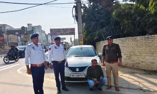 Sirsa जिले में ड्रग पेडलर्स और हथियार डीलरों को निशाना बनाकर छापेमारी की गई