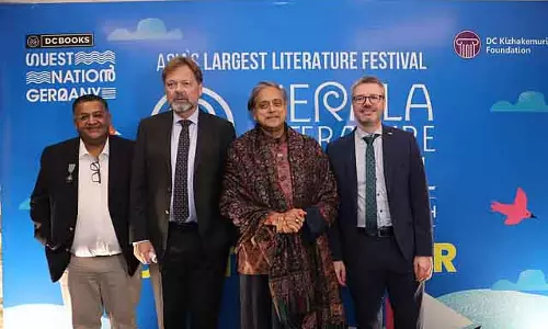 शशि थरूर ने Delhi में KLF 2026 का कर्टेन रेज़र होस्ट किया, नोबेल पुरस्कार विजेता शामिल होंगे शशि थरूर ने Delhi में KLF 2026 का कर्टेन रेज़र होस्ट किया, नोबेल पुरस्कार विजेता शामिल होंगे