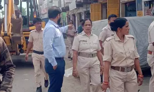 Koraput प्रशासन ने तालामाली में अवैध इको-रिट्रीट को गिराया Koraput प्रशासन ने तालामाली में अवैध इको-रिट्रीट को गिराया