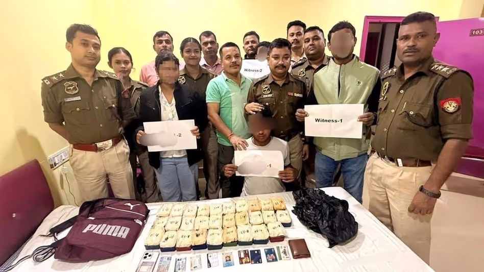 Assam में 11 करोड़ रुपये की ड्रग्स ज़ब्त, कार्बी आंगलोंग, कछार में कई तस्कर गिरफ्तार Assam में 11 करोड़ रुपये की ड्रग्स ज़ब्त, कार्बी आंगलोंग, कछार में कई तस्कर गिरफ्तार