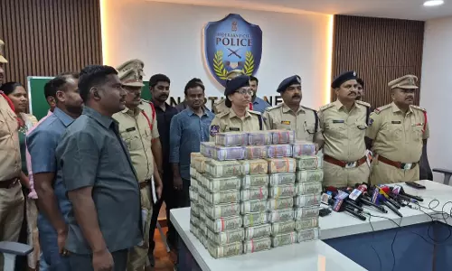Hyderabad में 4.05 करोड़ रुपये का हवाला कैश ज़ब्त, दो लोग गिरफ्तार