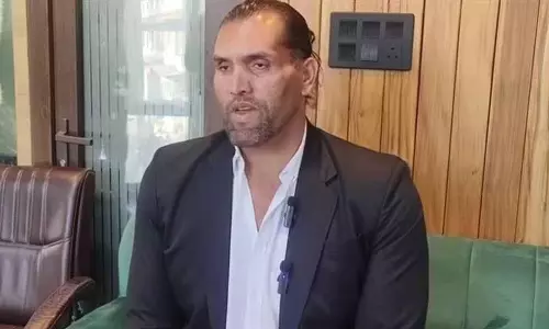 Khali ने पोंटा साहिब के रेवेन्यू अधिकारियों पर ज़मीन हड़पने की कोशिश का आरोप लगाया Khali ने पोंटा साहिब के रेवेन्यू अधिकारियों पर ज़मीन हड़पने की कोशिश का आरोप लगाया