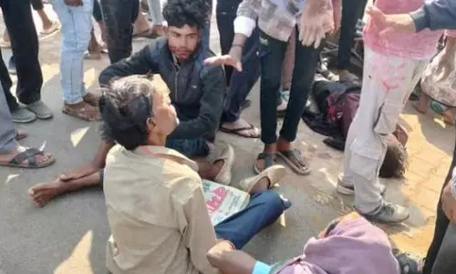 जांजगीर और कवर्धा में सड़क हादसे, एक की मौत और कई घायल जांजगीर और कवर्धा में सड़क हादसे, एक की मौत और कई घायल