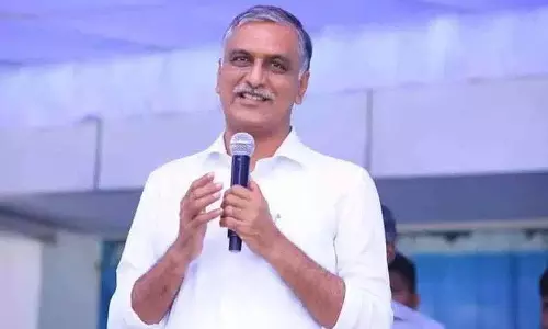 Harish Rao ने महापरिनिर्वाण दिवस पर अंबेडकर को श्रद्धांजलि अर्पित की