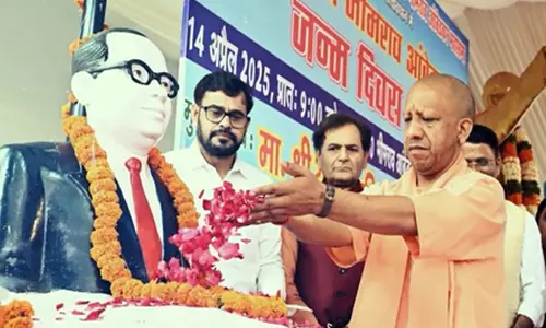 Lucknow: बाबा साहेब की मूर्ति के किनारे बनाए जाएंगे बाउंड्रीवाल व छत्र