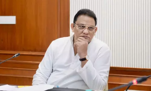 वक्फ संपत्तियों की समय सीमा बढ़ी, मंत्री अजहरुद्दीन ने फैसले की सराहना की