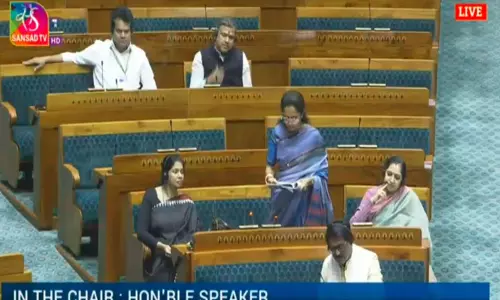 सुप्रिया सुले ने कार्यालय समय के बाद कनेक्शन काटने के अधिकार को सुनिश्चित करने के लिए विधेयक पेश किया